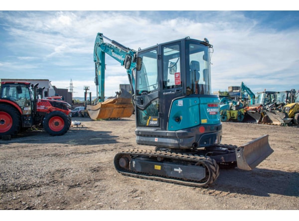 Miniexcavator SUNWARD 35UF de vanzare